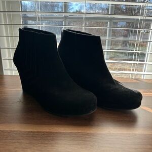 Sugar Juliette black zip wedge ankle booties